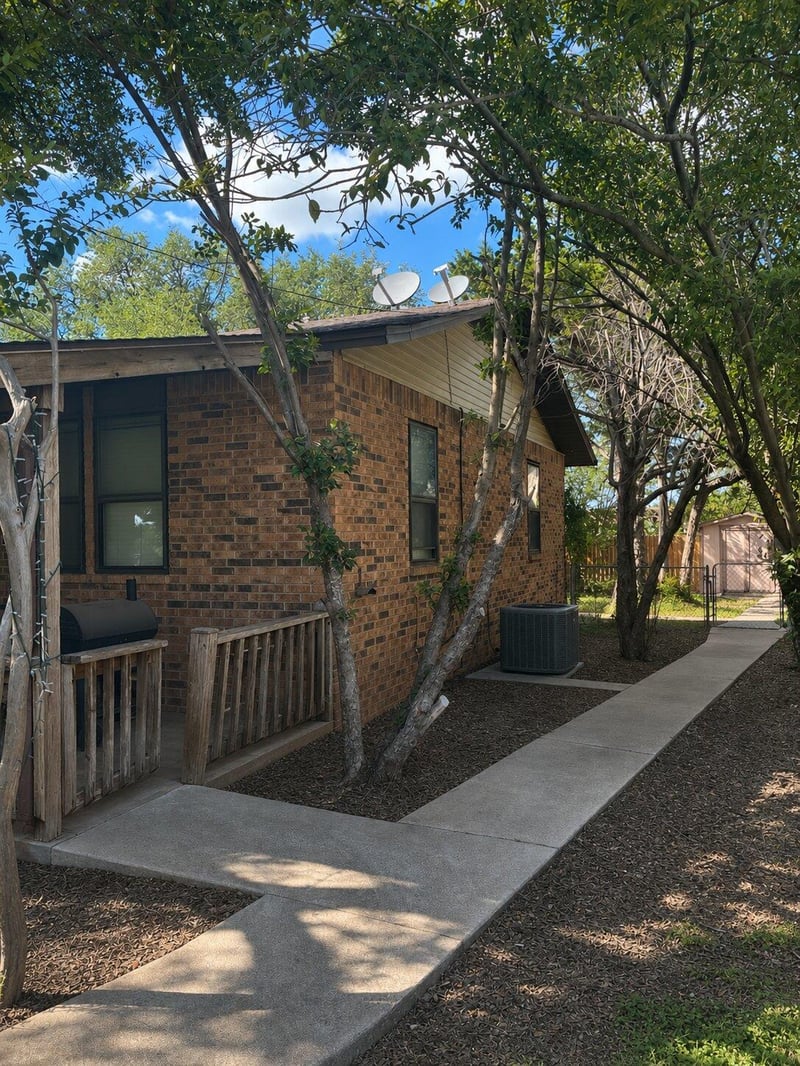 20604 Dawn DR, Lago Vista, TX 78645