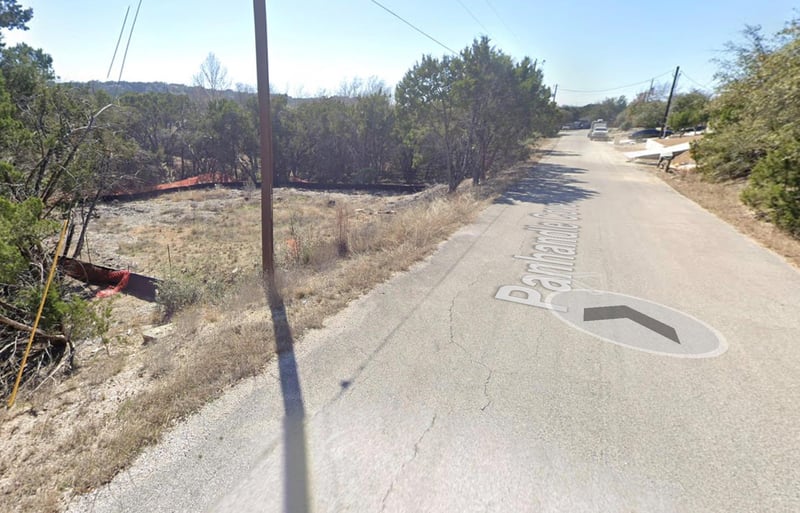 21011 Panhandle CV, Lago Vista, TX 78645