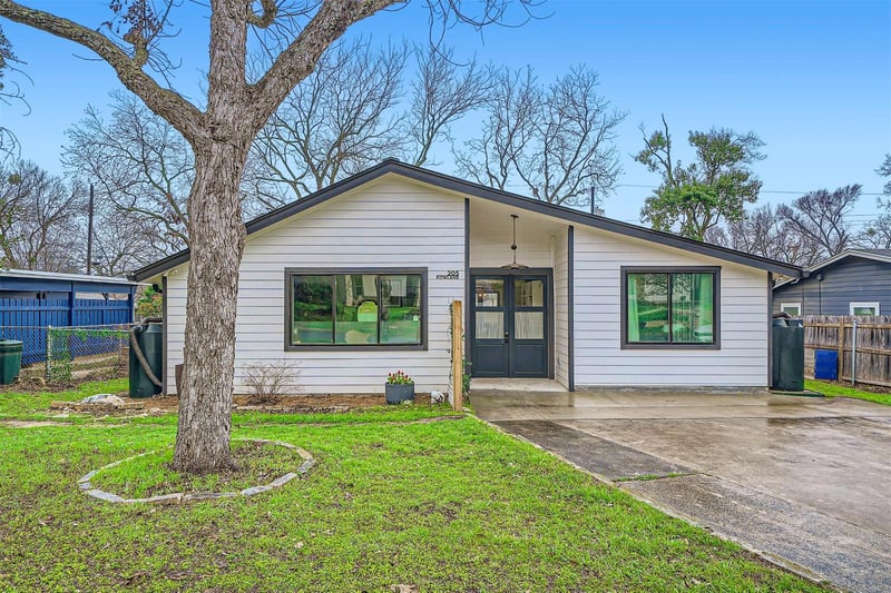 205 Rowland DR, Austin, TX 78745