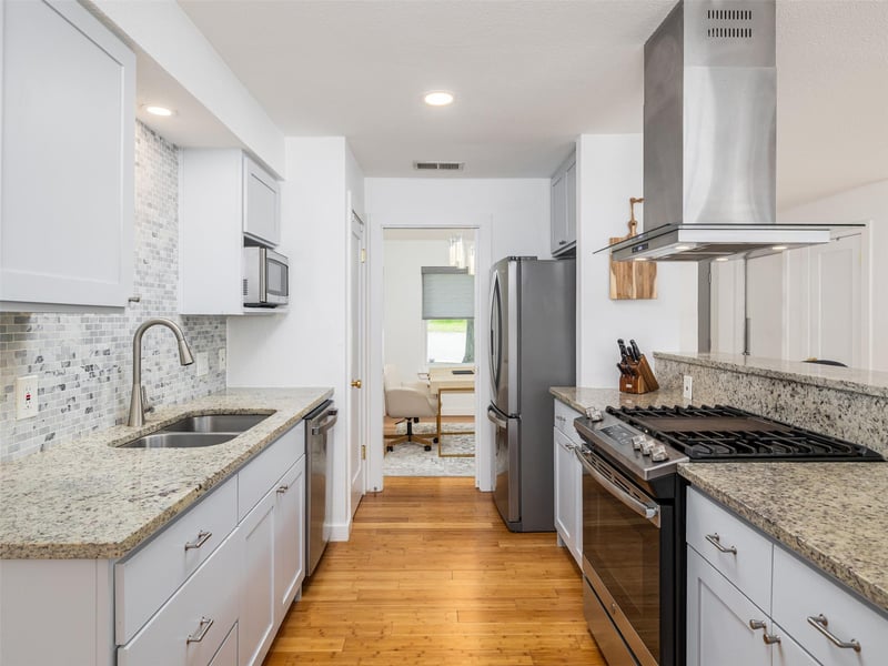 2800 Cornish CIR, Austin, TX 78745
