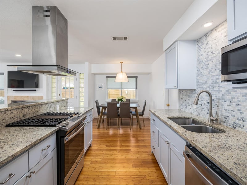 2800 Cornish CIR, Austin, TX 78745