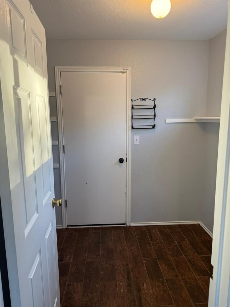 612 Blair Ave, Bastrop, TX 78602