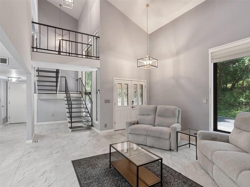 15 Stoney Creek CV, Lakeway, TX 78734