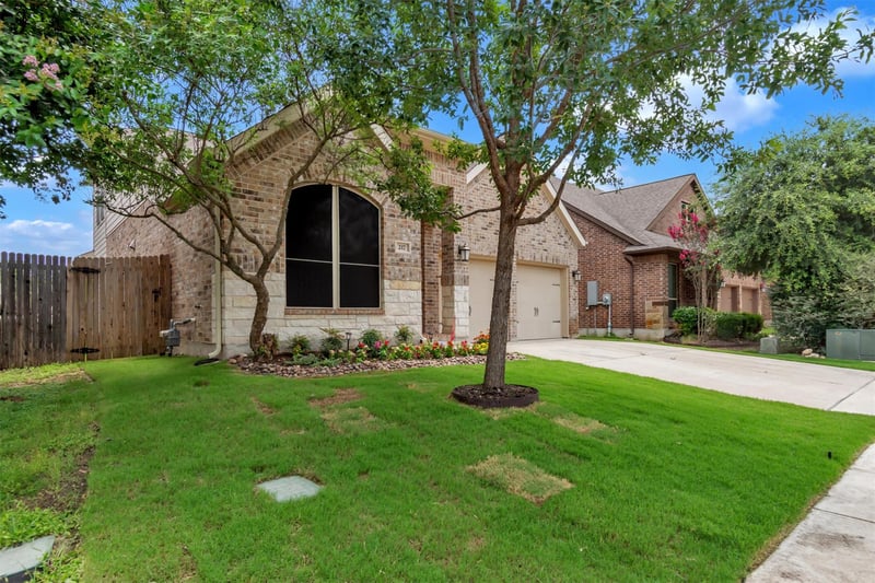 217 Split Rail DR, San Marcos, TX 78666