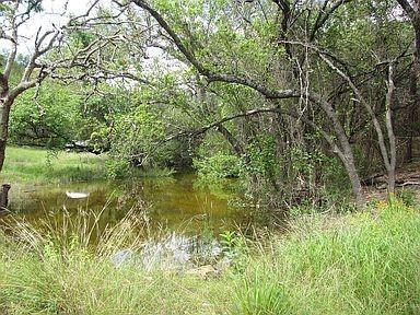 350 Bluff RD, Spicewood, TX 78669