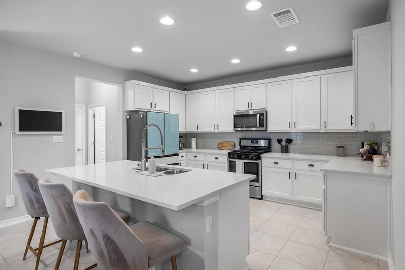 1140 Kimblewick DR, Georgetown, TX 78626