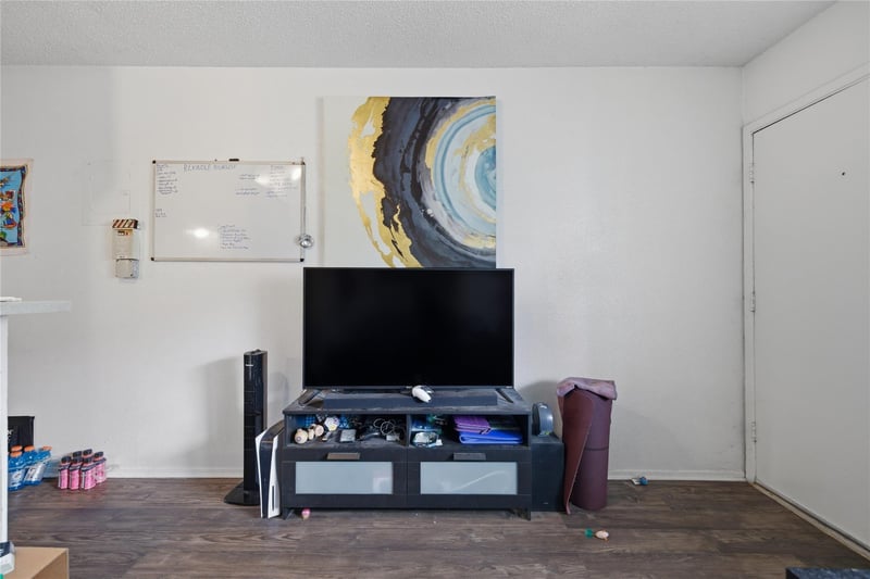 2801 Hemphill Pk #A302, Austin, TX 78705