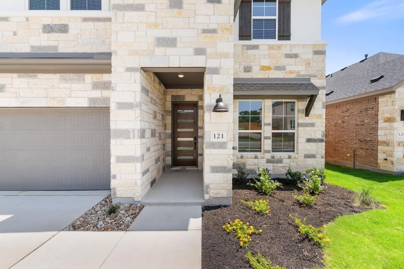 121 Bishop Wood Rd, Dripping Springs, TX 78620
