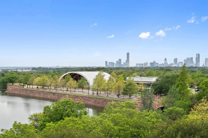 1701 Simond Ave #208, Austin, TX 78723