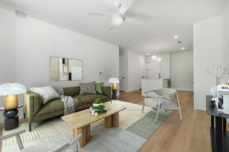 1701 Simond Ave #208, Austin, TX 78723