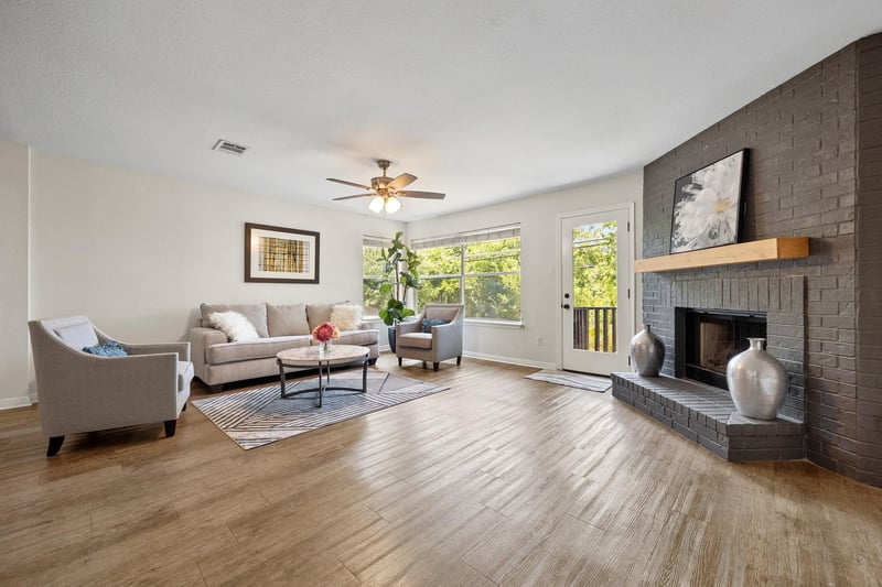 2327 Wright CIR, Round Rock, TX 78664