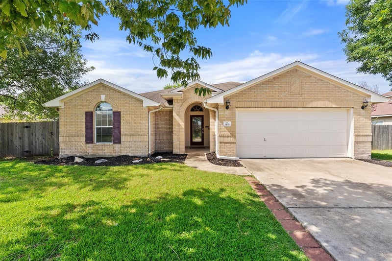 1105 Delia Chapa LN, Hutto, TX 78634
