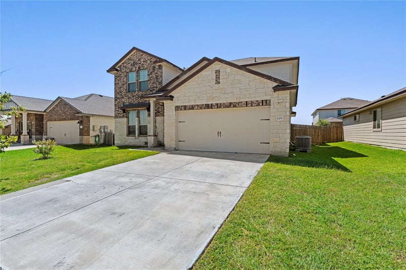 105 Green Jay DR, Jarrell, TX 76537