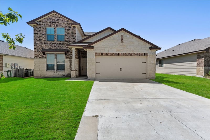 105 Green Jay DR, Jarrell, TX 76537