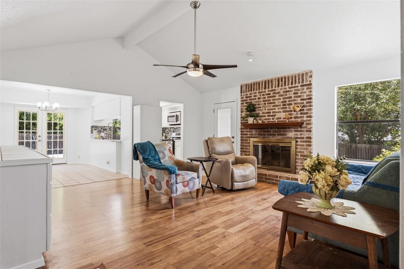 2702 Julie CV, Taylor, TX 76574