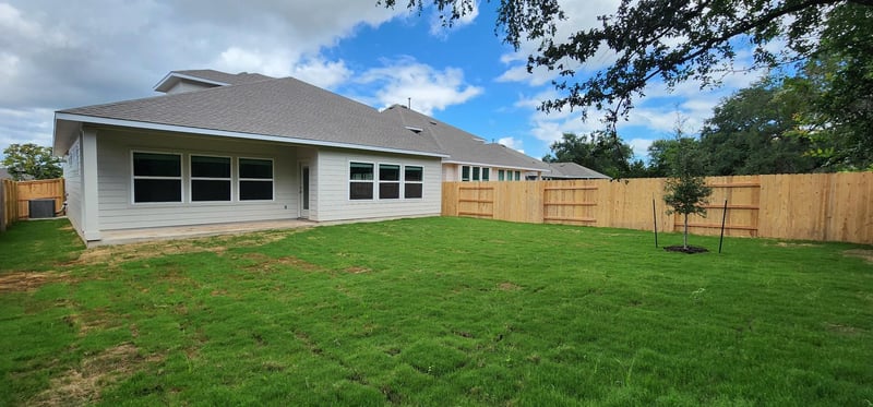 109 Wagon Spoke Way, Liberty Hill, TX 78642