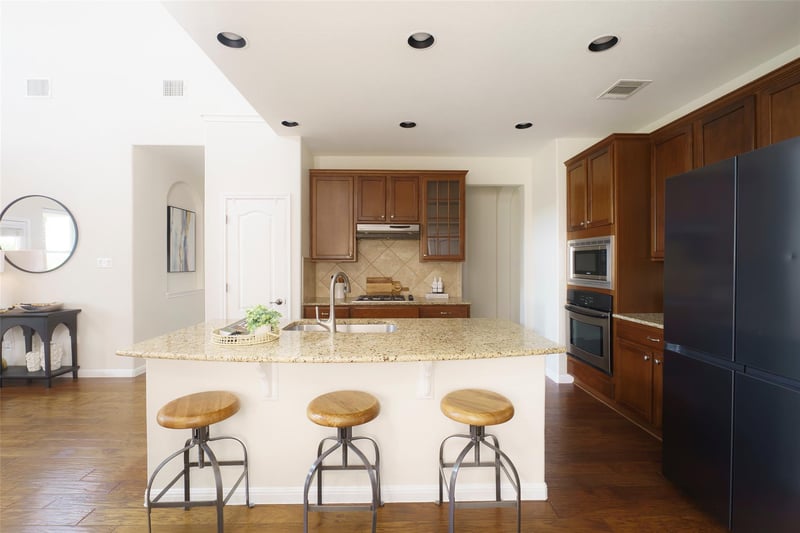 2505 Golden Gate Pk, Austin, TX 78732