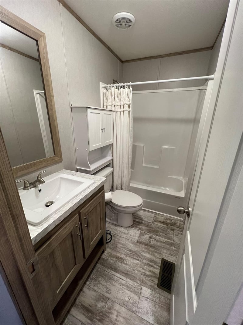 11369 Mountain Top CIR, Jonestown, TX 78645