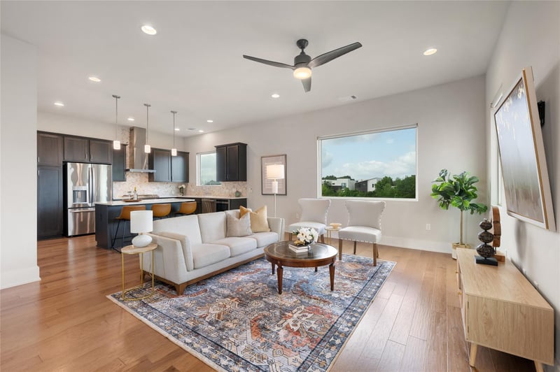 7913 Floracita LN, Austin, TX 78735