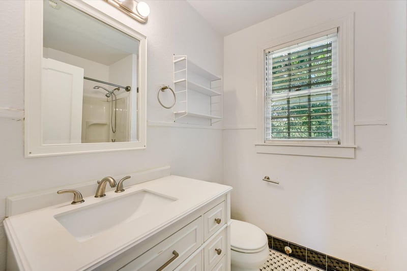 901 Jessie ST, Austin, TX 78704