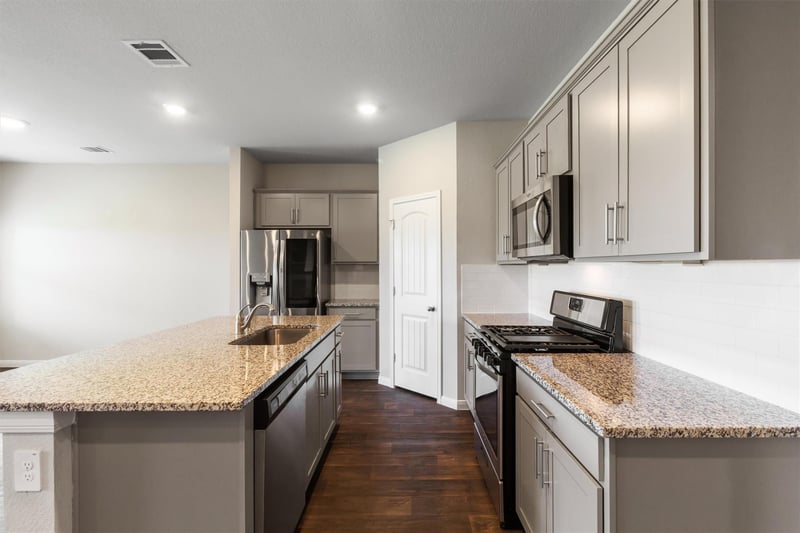 251 Solitude DR, San Marcos, TX 78666