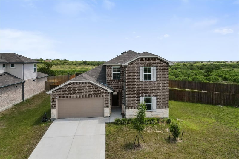 251 Solitude DR, San Marcos, TX 78666