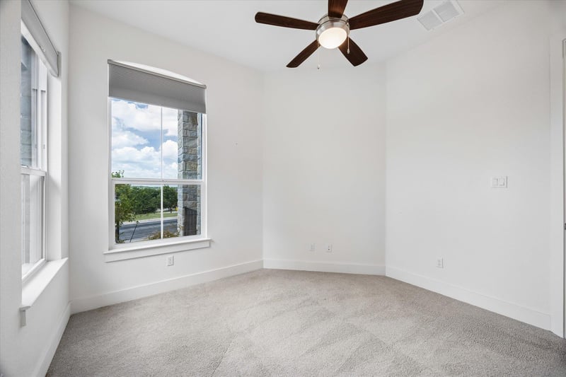 109 Beneteau DR, Austin, TX 78738