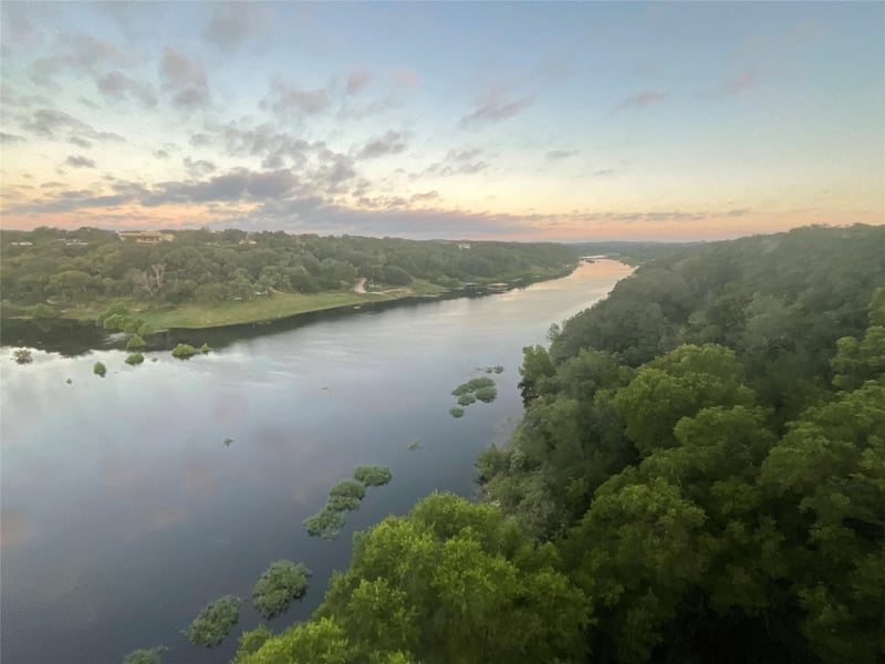 1909 Performer RD, Spicewood, TX 78669