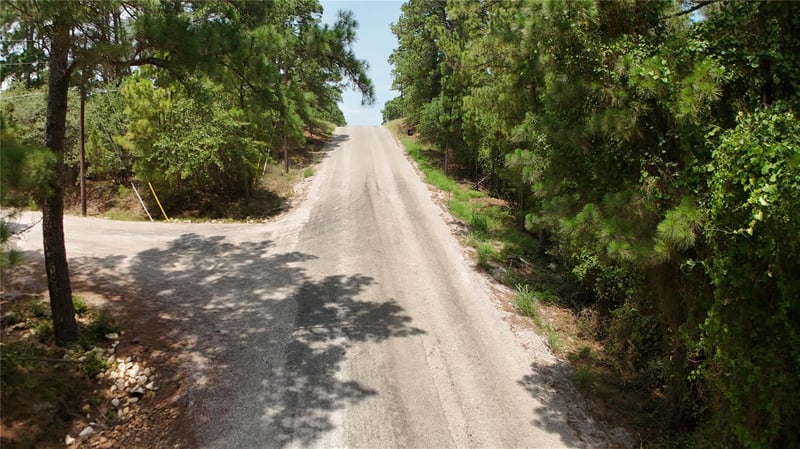 147 Kamaiki DR, Bastrop, TX 78602