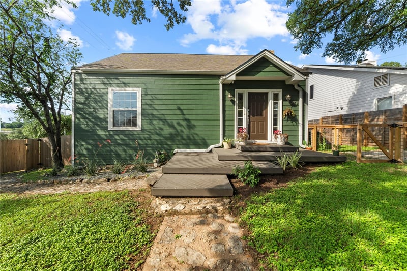 2101 10th ST, Austin, TX 78703