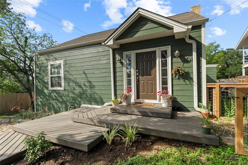 2101 10th ST, Austin, TX 78703