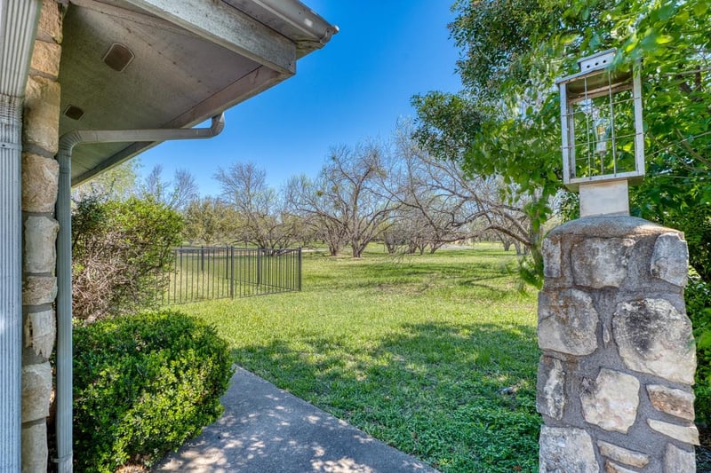1504 Horseshoe Bay Proper #A, Horseshoe Bay, TX 78657