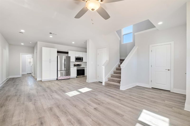 107 Wilkes ST, Smithville, TX 78957