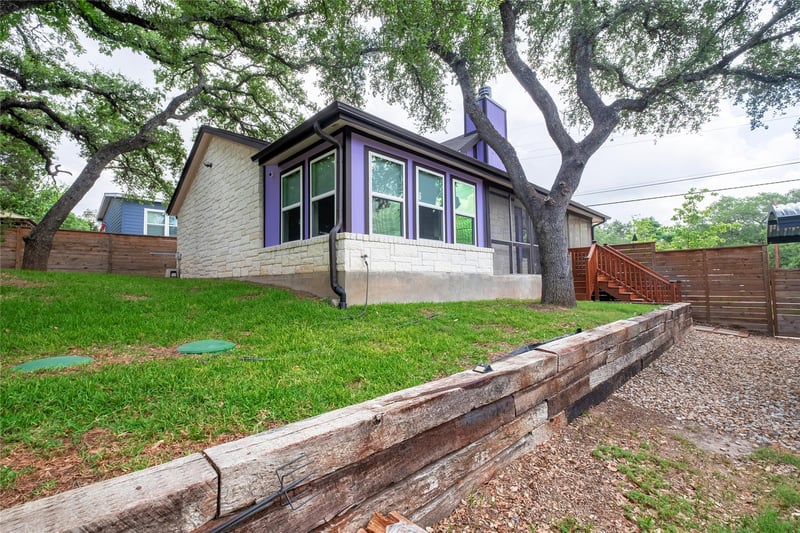 10502 Lakeview DR, Jonestown, TX 78645