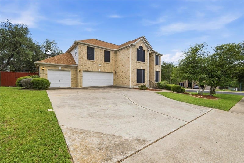 8700 Wafer Ash Way, Austin, TX 78750