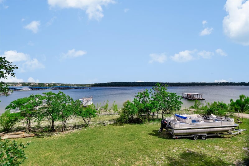 1804 Blue Cat LN, Austin, TX 78734