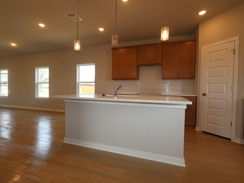 547 Bishop Wood RD, Dripping Springs, TX 78620