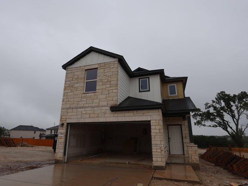 547 Bishop Wood RD, Dripping Springs, TX 78620