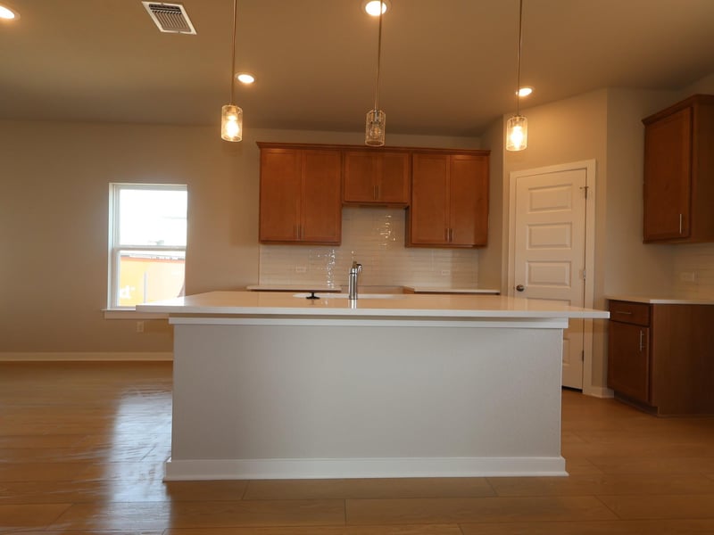 547 Bishop Wood RD, Dripping Springs, TX 78620