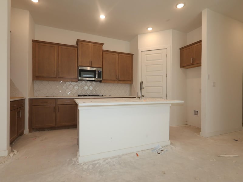 194 Norway Spruce ST, Dripping Springs, TX 78620