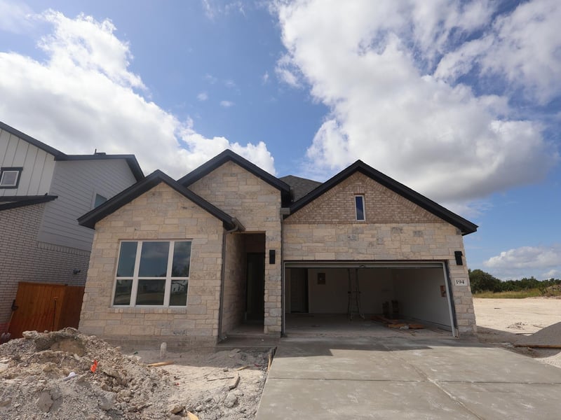 194 Norway Spruce ST, Dripping Springs, TX 78620