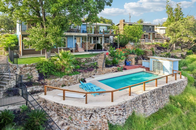 2516 Circle DR, Marble Falls, TX 78654