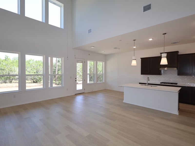 4013 Waxahachie RD, Leander, TX 78641