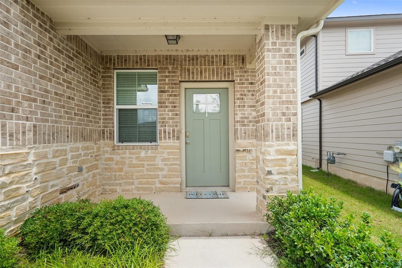 610 Roaring Fork LN, Bastrop, TX 78602