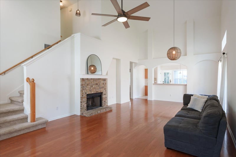 1915 Barnett DR, Cedar Park, TX 78613