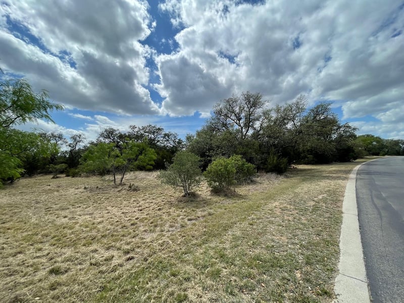302 Vista View TRL, Spicewood, TX 78669