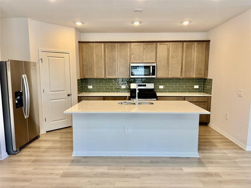 12508 Saint Thomas DR, Del Valle, TX 78617