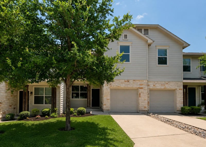 512 Eberhart LN #1205, Austin, TX 78745