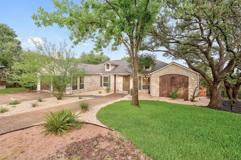 10401 Tweedsmuir DR, Austin, TX 78750