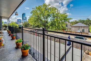 1111 10th ST #104, Austin, TX 78703
